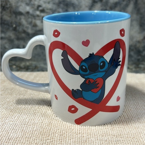 NWT Ceramic Disney Stitch and Angel Mug - Picture 1 of 2